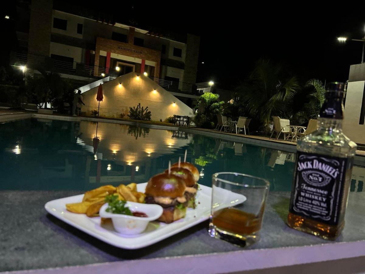 Majesty Palm Resort Mahajanga Eksteriør billede