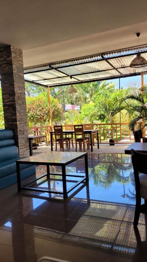 Majesty Palm Resort Mahajanga Eksteriør billede